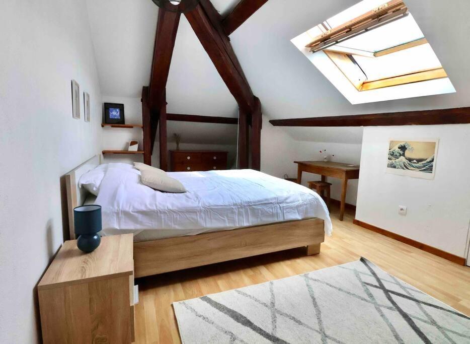 Les Hauts Du Chateau Chambery Bagian luar foto