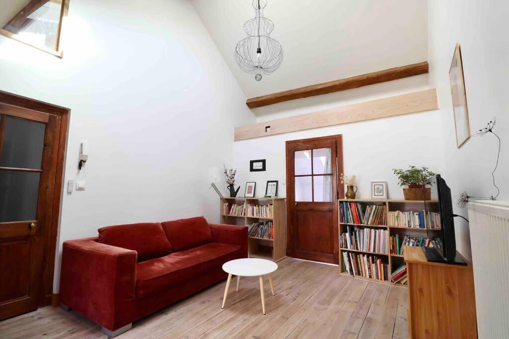 Les Hauts Du Chateau Chambery Bagian luar foto